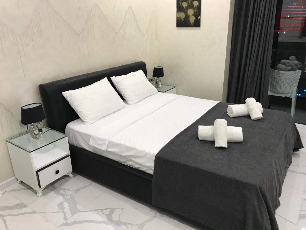 Black Sea VI Dari Apartments Batumi Kültér fotó