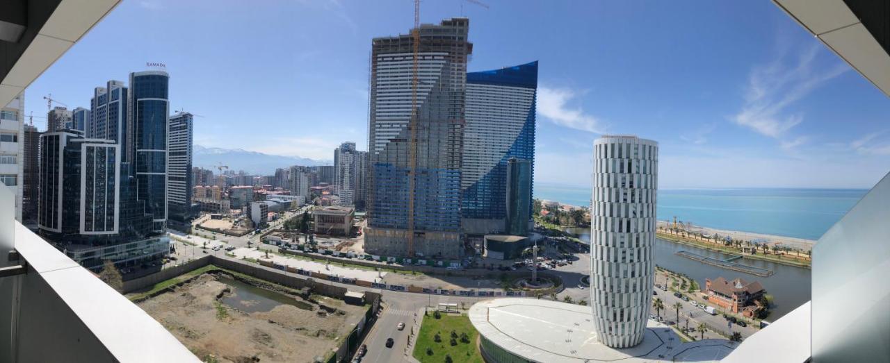 Black Sea VI Dari Apartments Batumi Kültér fotó