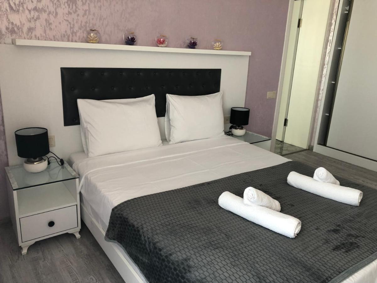 Black Sea VI Dari Apartments Batumi Kültér fotó